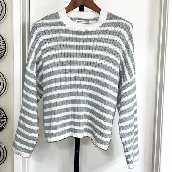 Abercrombie & Fitch Womens Drop Shoulder Crew Neck Sweater - Gray White, Size M - Picture 1 of 9